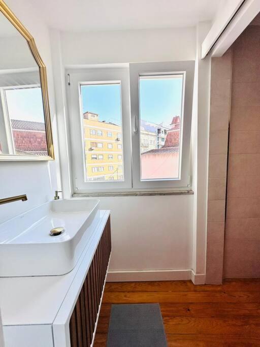 Lisbon City Center Flat For 6 Pp Zewnętrze zdjęcie
